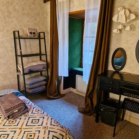 La Maison Des Lucioles Habitación en casa particular *