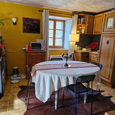 La Maison Des Lucioles Alloggio in famiglia *